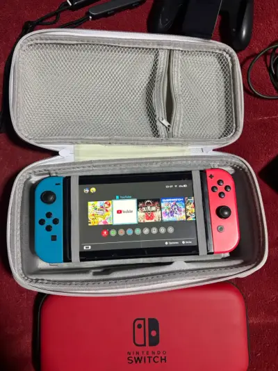 Consola Nintendo Switch con accesorios - miniatura 4