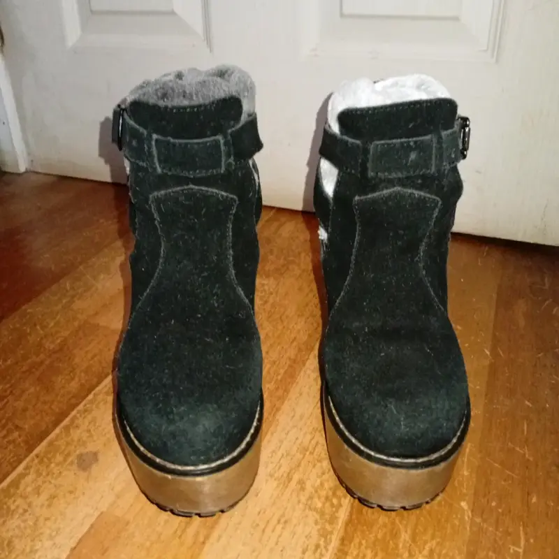 Botines de plataforma con aberturas - 2