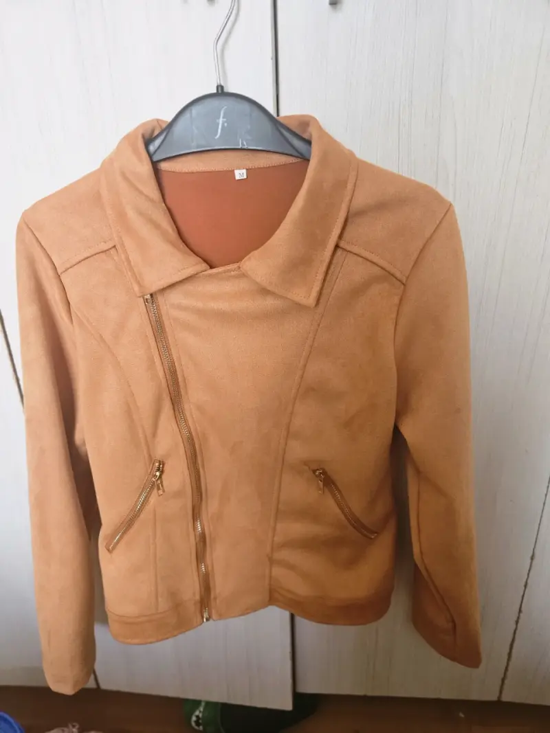 Chaqueta de gamuza color camel con cierre - 2