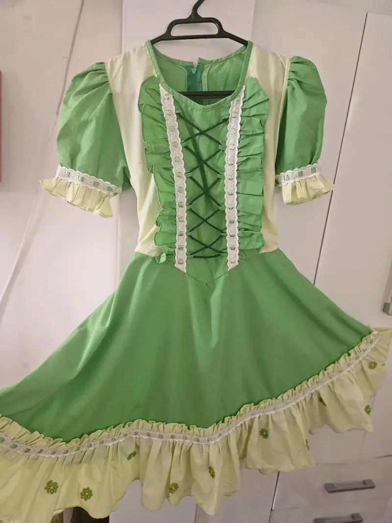 Vestido huasa 14 a 16