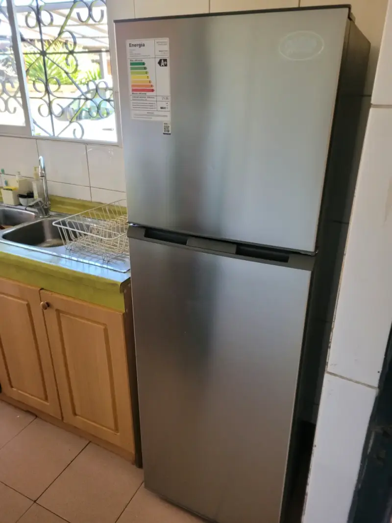 Refrigerador Maigas Home Plateado A+ - 1