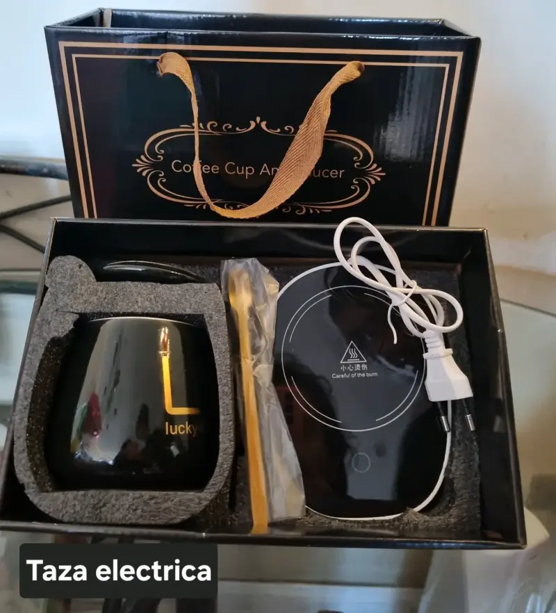Taza eléctrica con calentador y cuchara