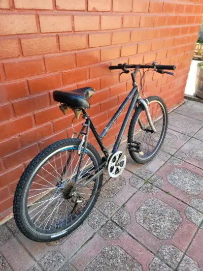 Bicicleta usada en buen estado - miniatura 1
