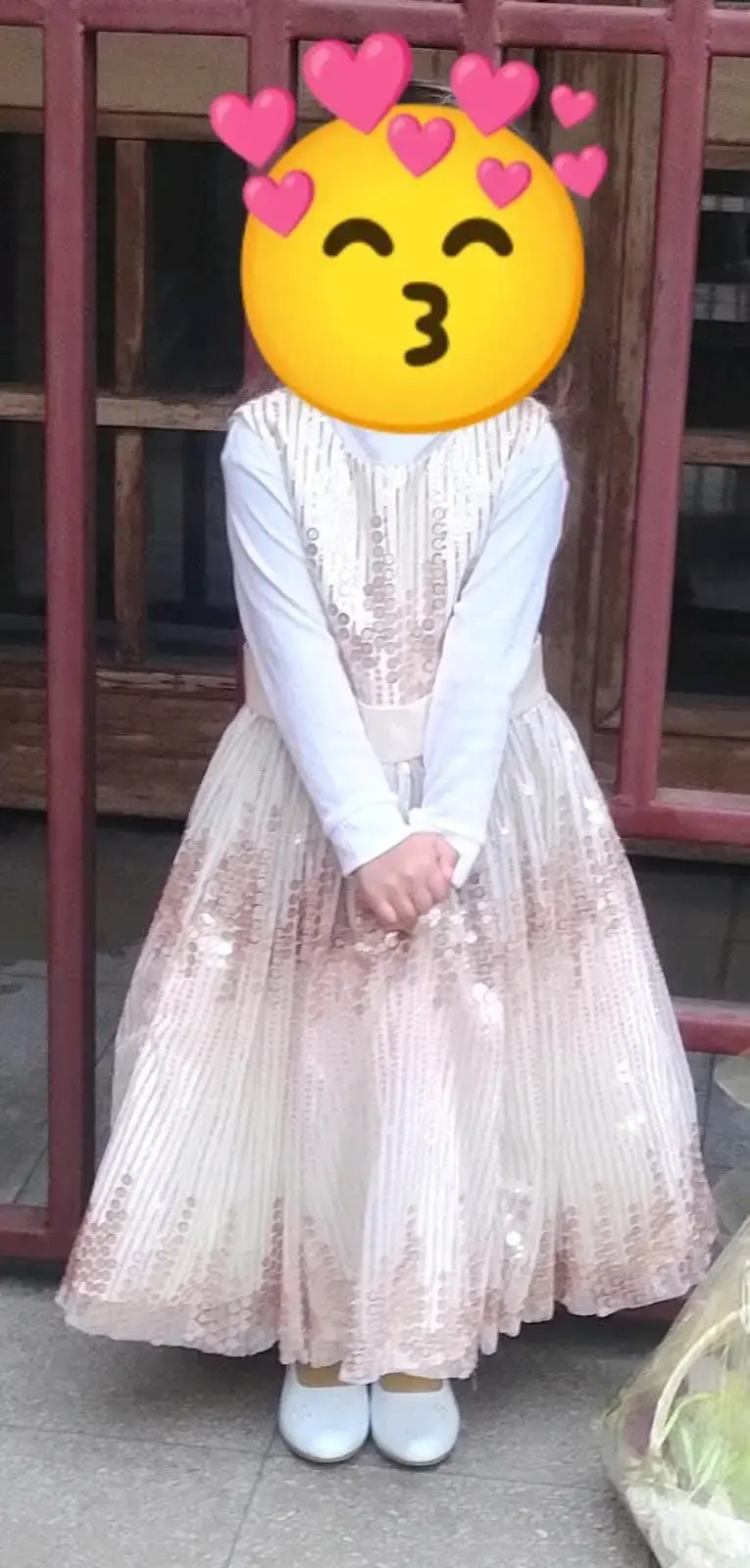 Vestido de fiesta para niña con lentejuelas