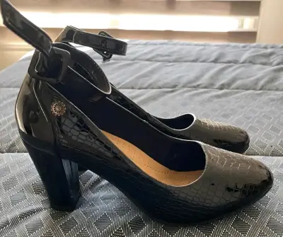 Zapatos de tacón negros Chalada - miniatura 1