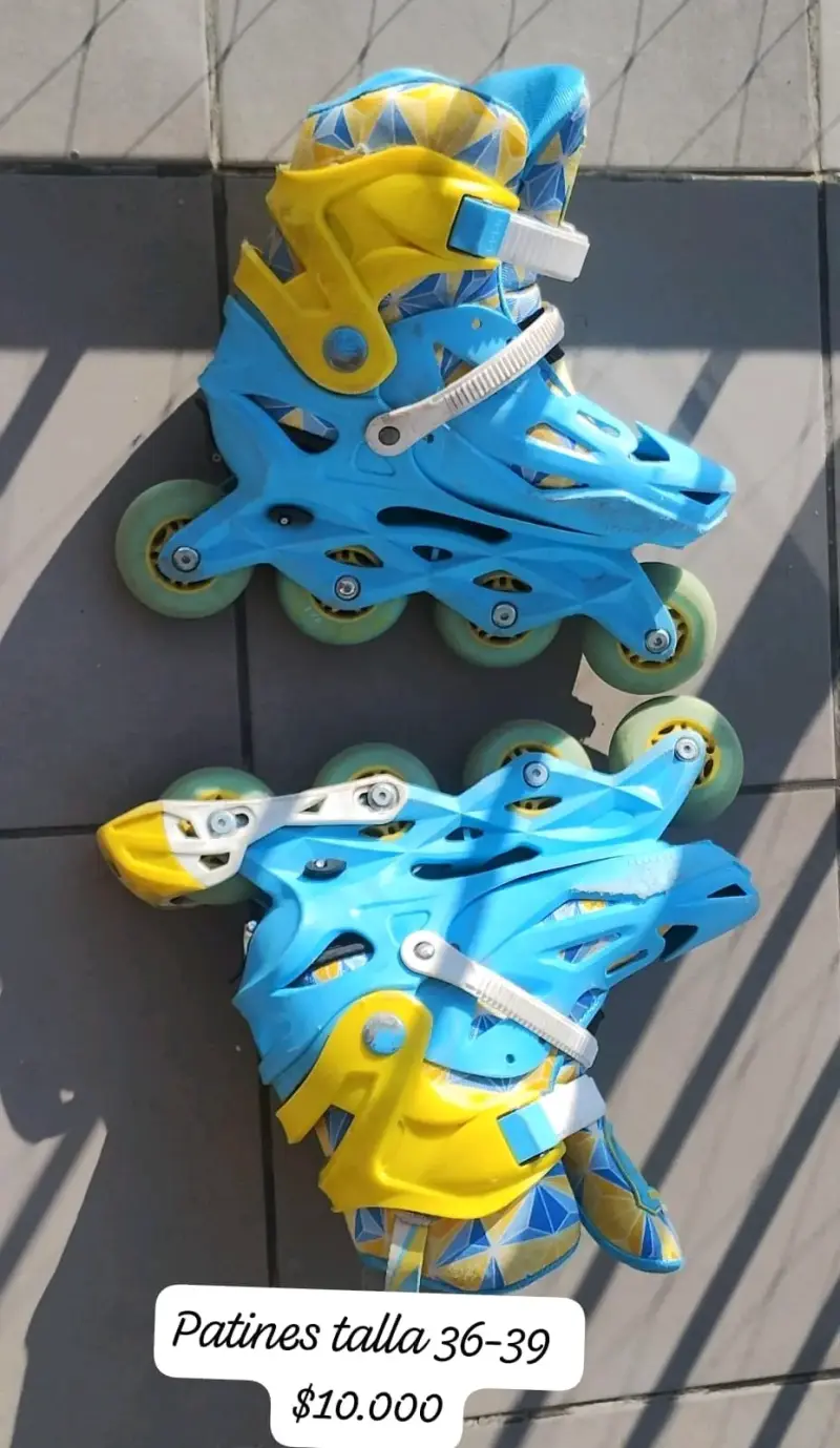 Patines en línea ajustables azul y amarillo