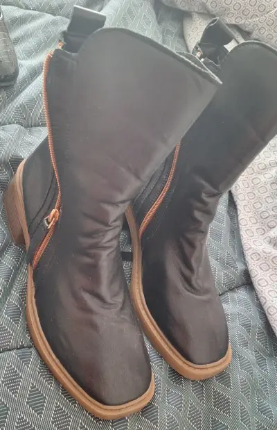 Botines negros con cierre - miniatura 2