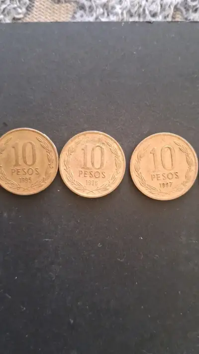 Monedas antiguas de 10 pesos chilenos - miniatura 3