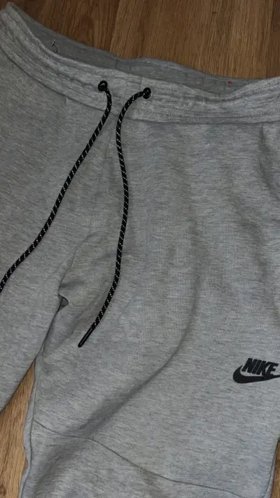 Nike tech OG - miniatura 4