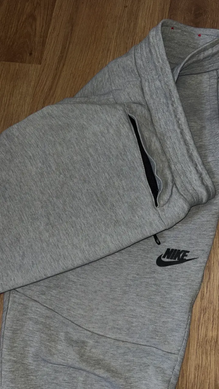 Nike tech OG - 5