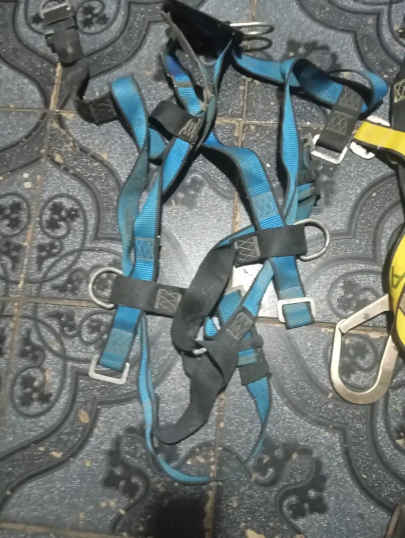 Arnés de seguridad para trabajo en altura - 1