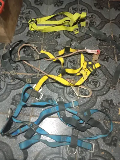 Arnés de seguridad para trabajo en altura - miniatura 4