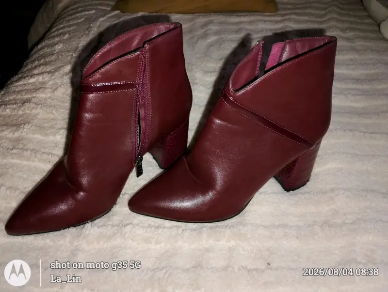 Botines de cuero negro con tacón - 2