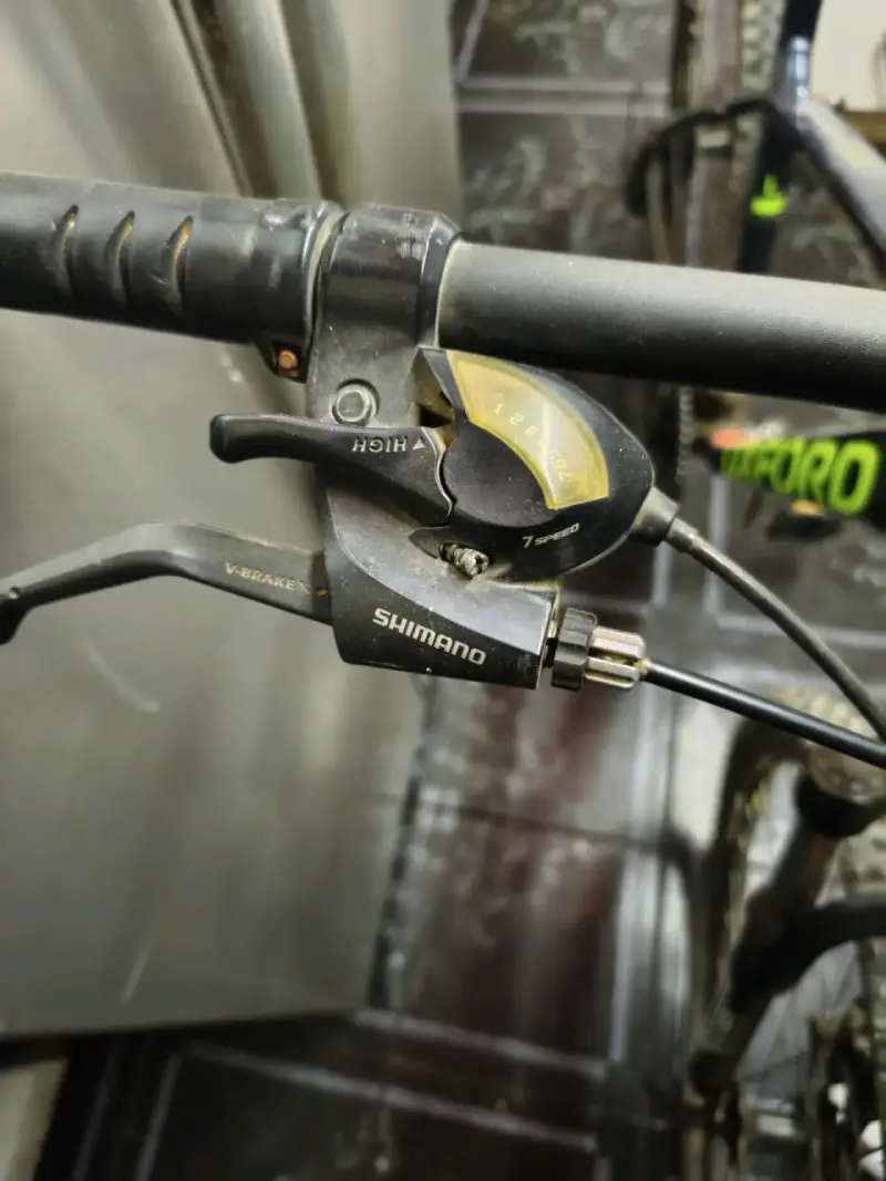 Bicicleta Oxford aro 29 componentes Shimano - 2