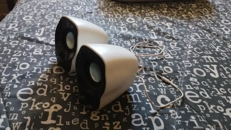 🔊 Parlantes Logitech Z120 - 3