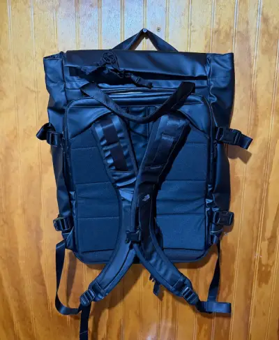 Mochila negra The North Face - miniatura 2