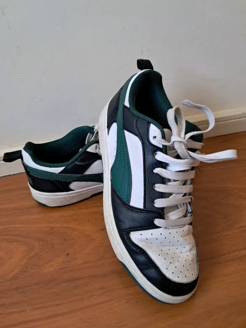 Zapatillas deportivas Puma verde y negro - 4