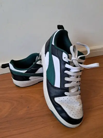 Zapatillas deportivas Puma verde y negro - miniatura 4