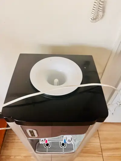 Dispensador de Agua Fría y Caliente WEH Plateado - miniatura 6