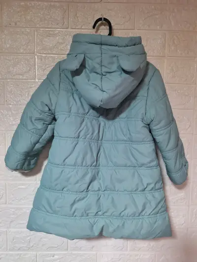 Abrigo de invierno para niña color celeste - miniatura 2