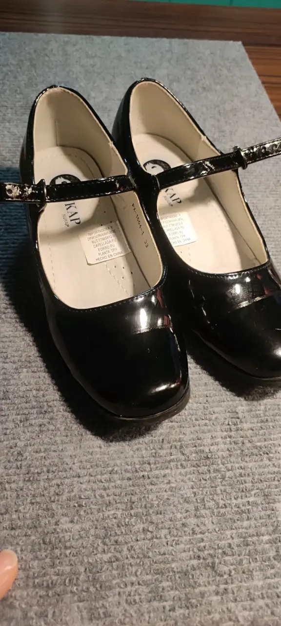 Zapatos de charol negros con hebilla para mujer - 3