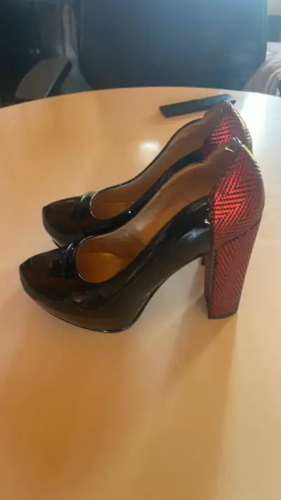 Zapatos de Tacón Alto Dancy Negro y Rojo - miniatura 1