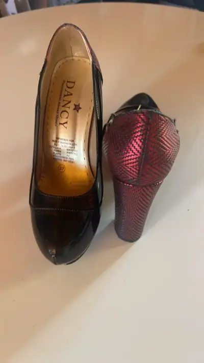 Zapatos de Tacón Alto Dancy Negro y Rojo - miniatura 4