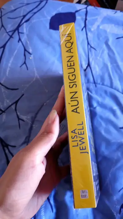 Libro 'Aún Siguen Aquí' de Lisa Jewell - miniatura 5