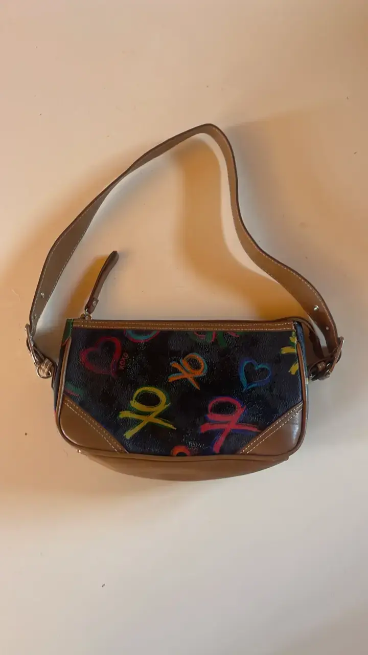 Cartera de hombro con diseño colorido Xoxo - 1
