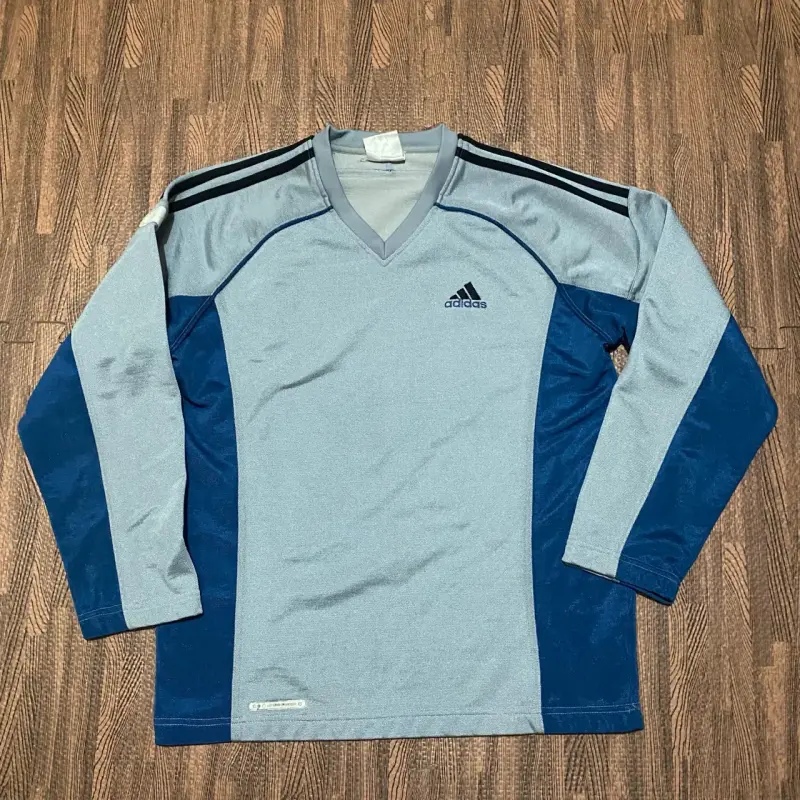 Poleron Vintage Adidas gris y azul Talla M - 1