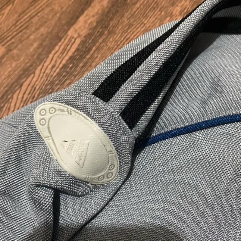 Poleron Vintage Adidas gris y azul Talla M - 4