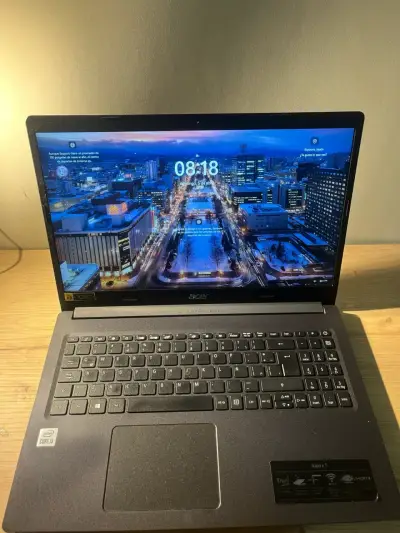Laptop Acer Aspire 5 Intel Core i3 15.6 pulgadas - miniatura 1