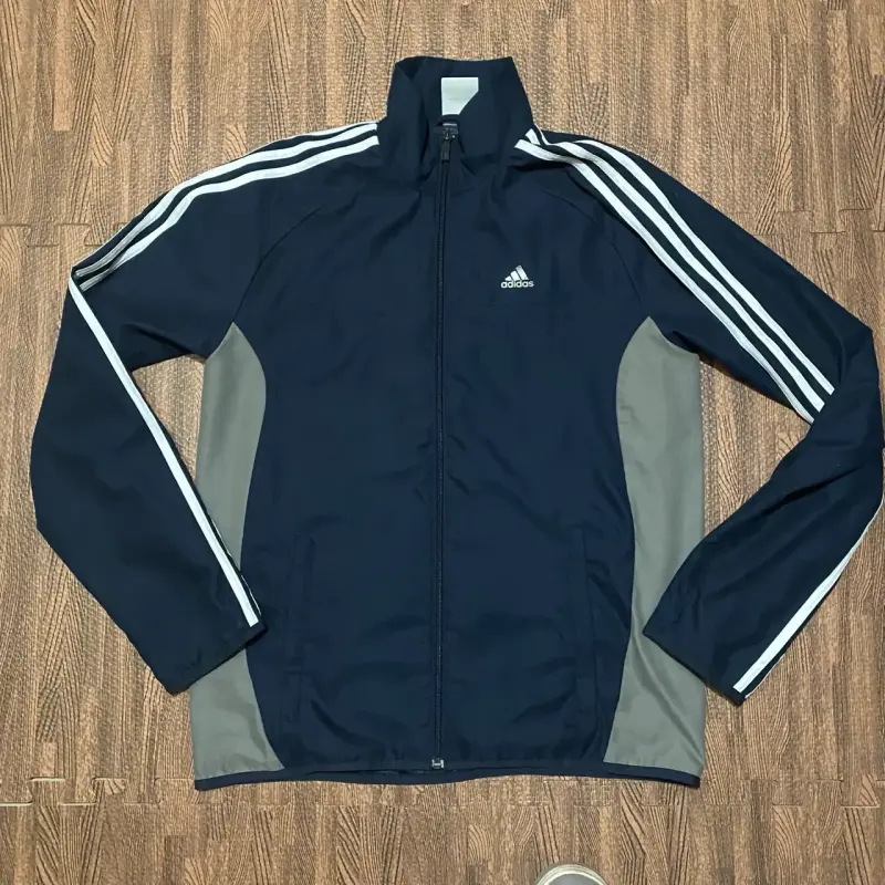 Chaqueta deportiva Adidas Talla S azul con franjas - 1