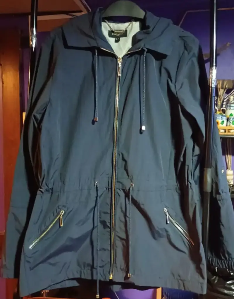 cortavientos azul con capucha Cacharel para mujer - 1