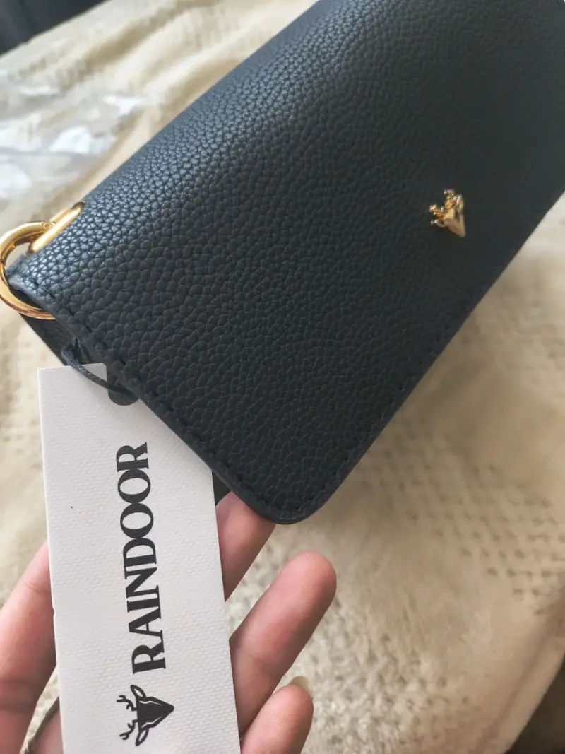 Cartera Raindoor - 4