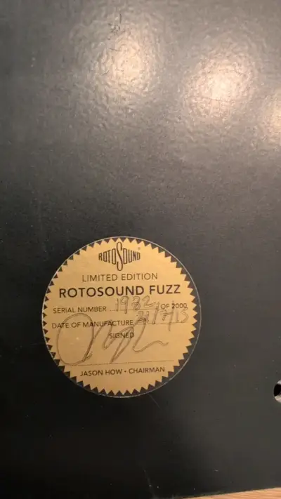 Legendario pedal Fuzz Rotosound Edición Limitada - miniatura 2