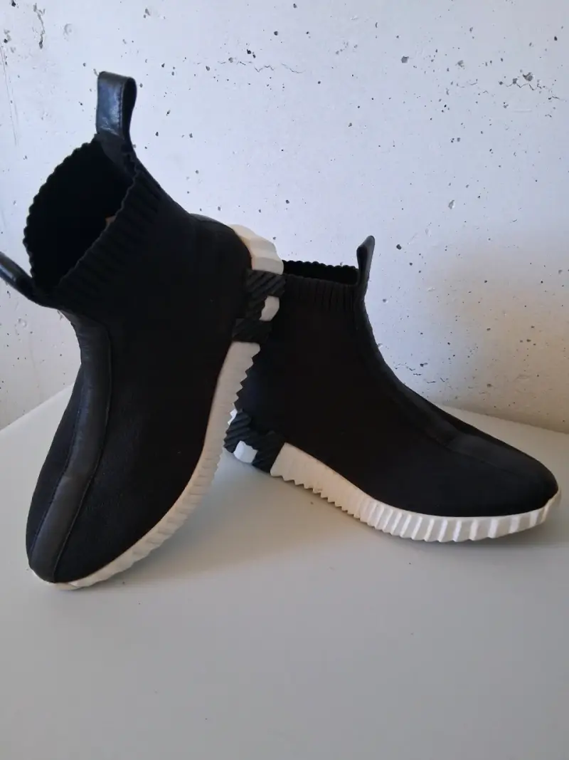 Botines de punto negros estilo casual - 1