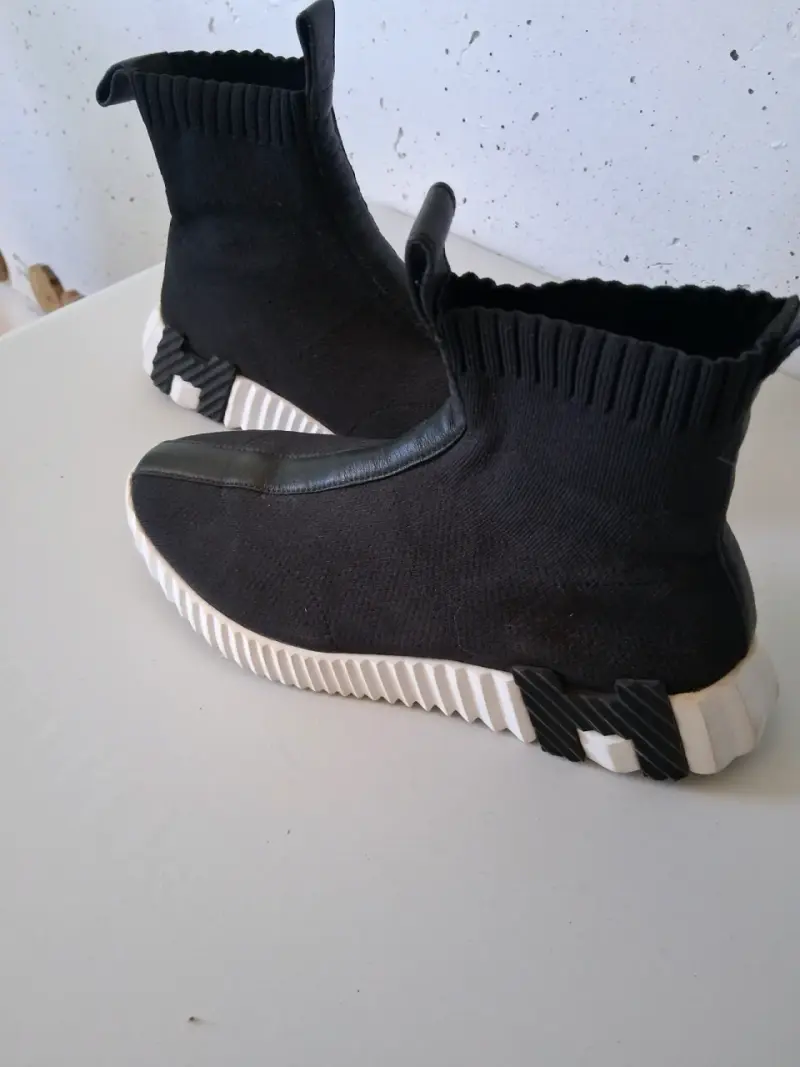 Botines de punto negros estilo casual - 3