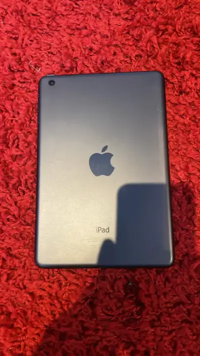 iPad Mini Apple en buen estado - miniatura 2