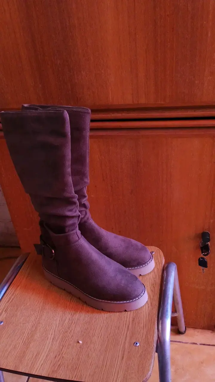 Botas altas de gamuza marrón para mujer - 2