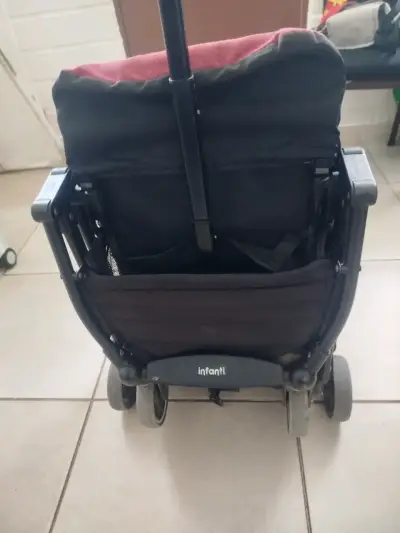 Coche de paseo Infanti rojo terrain plegable - miniatura 4