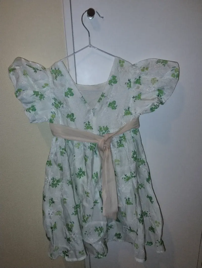 Vestido de niña rosa con lazo blanco - 6