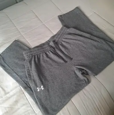 Buzo Under Armour - miniatura 1