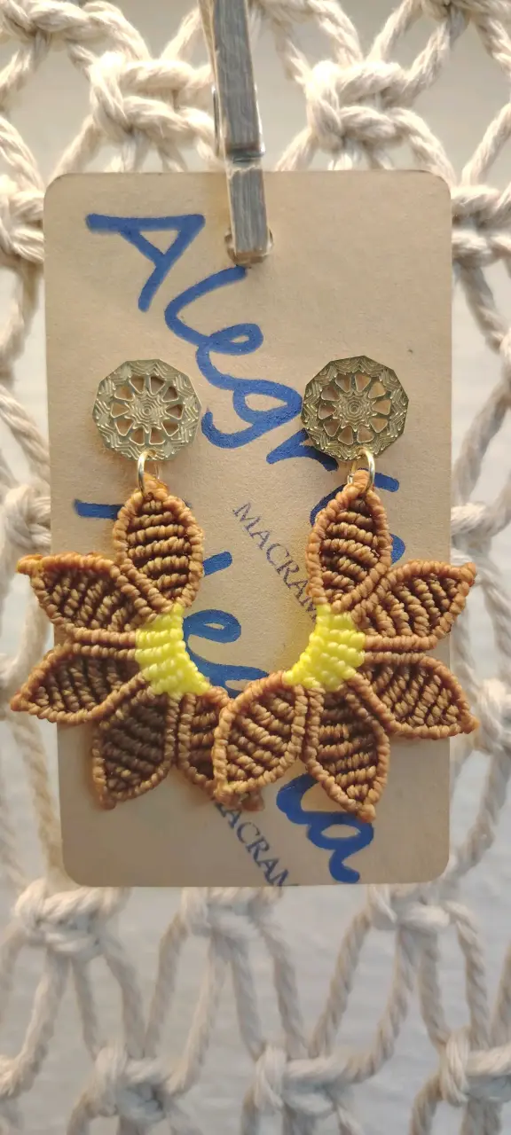 Aros flor de macramé Alegría