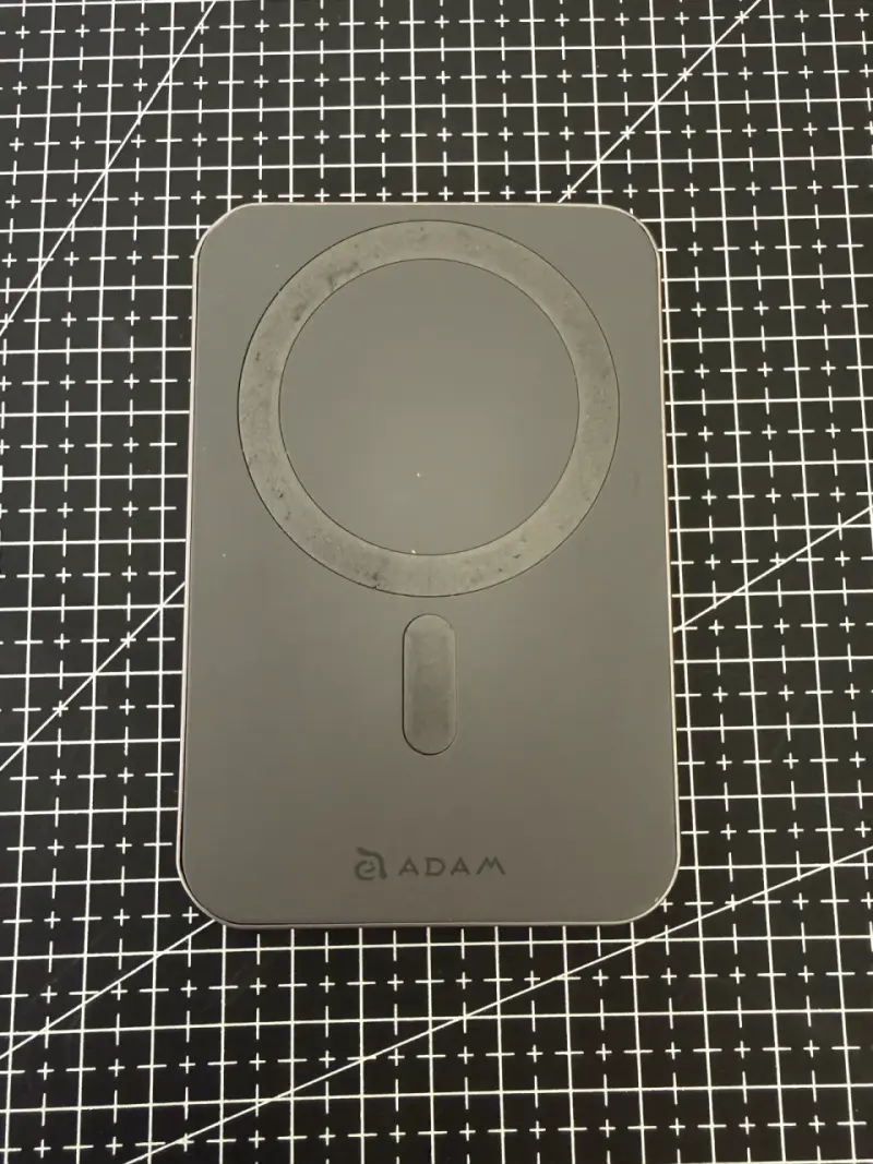 Cargador inalámbrico Adam Gravity C1 - 1