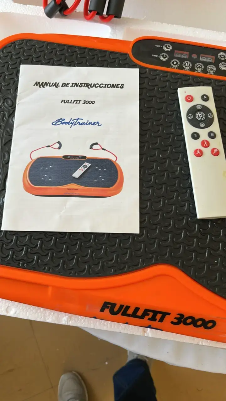 Plataforma Vibratoria FullFit 3000 BodyTrainer - 4