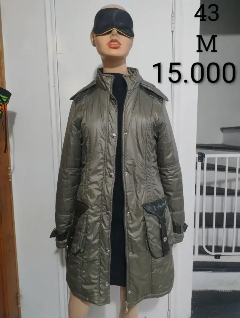 Parka de Mujer Burdeo con Capucha - 2
