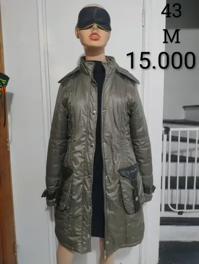 Parka de Mujer Burdeo con Capucha - miniatura 2