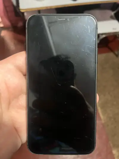 iPhone 11 de 128gb negro - miniatura 2