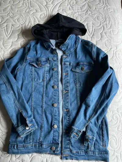 Chaqueta de mezclilla con capucha para niños talla - miniatura 1
